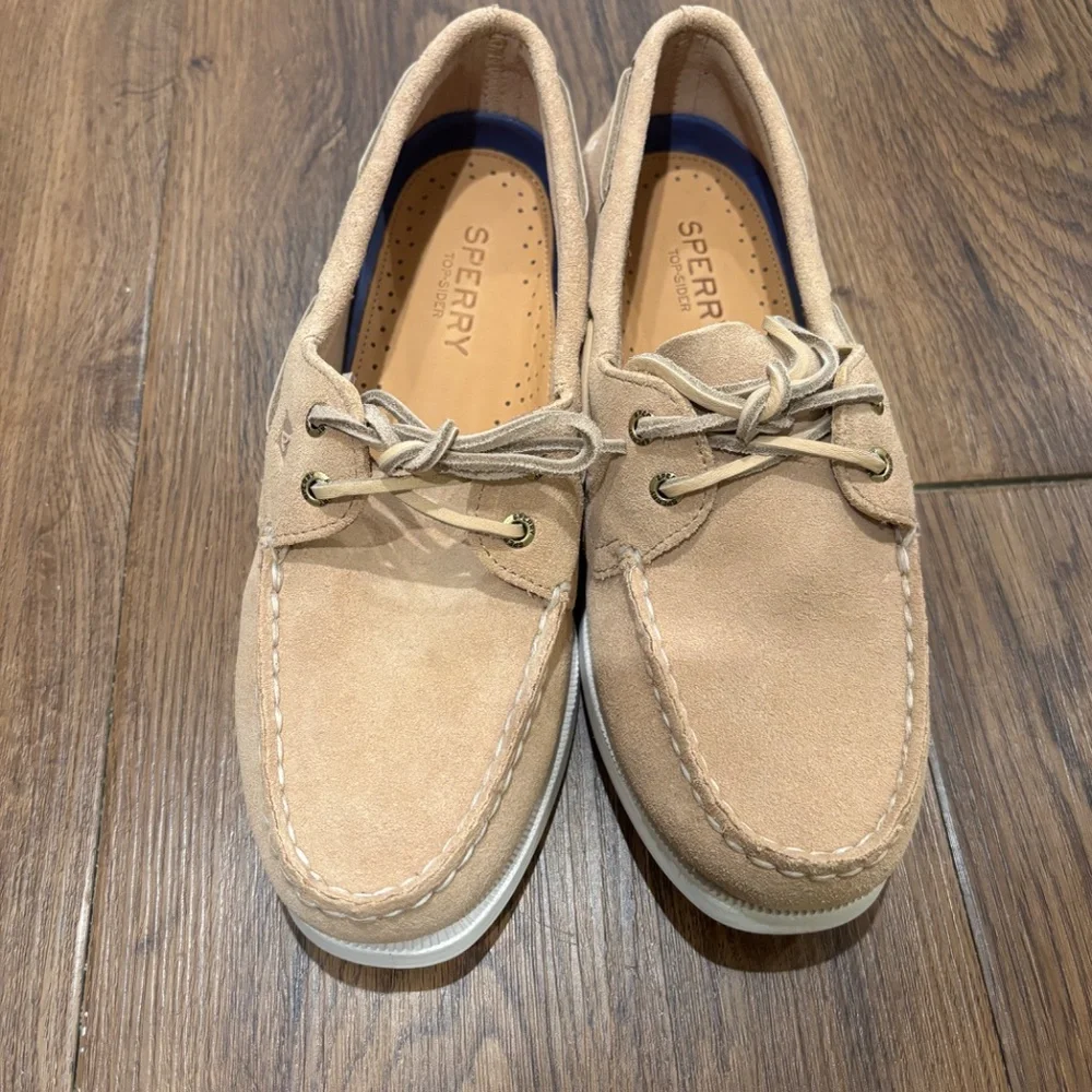 Sperry boat shoes - women’s US size 9.5 - New in box - Picture 3 of 10